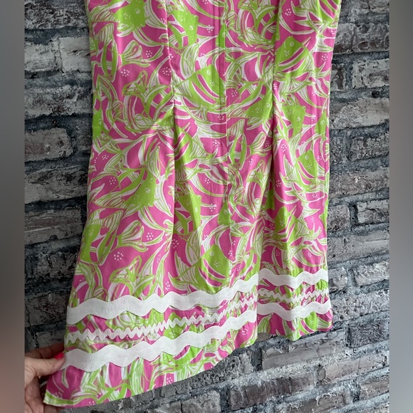 Lilly Pulitzer fully lined shift dress with gorgeous trim and full back zipper - Picture 8 of 9